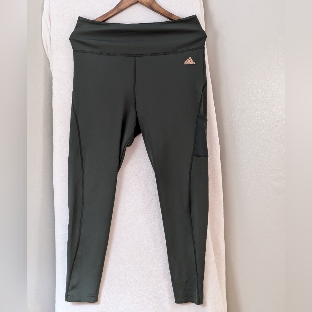 Adidas leggings